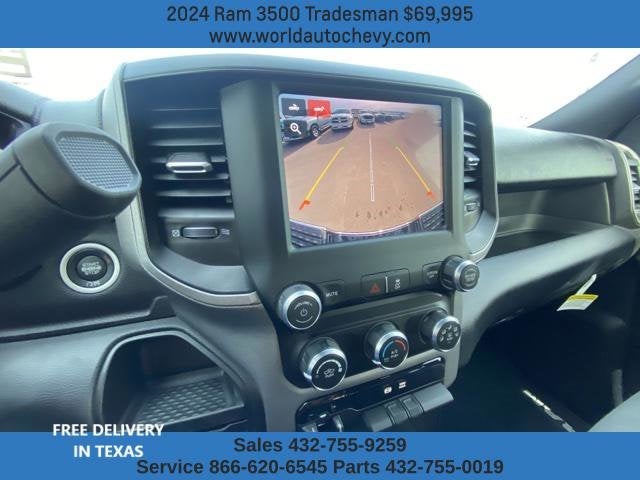 2024 RAM 3500 Tradesman Crew Cab 4x4 8' Box